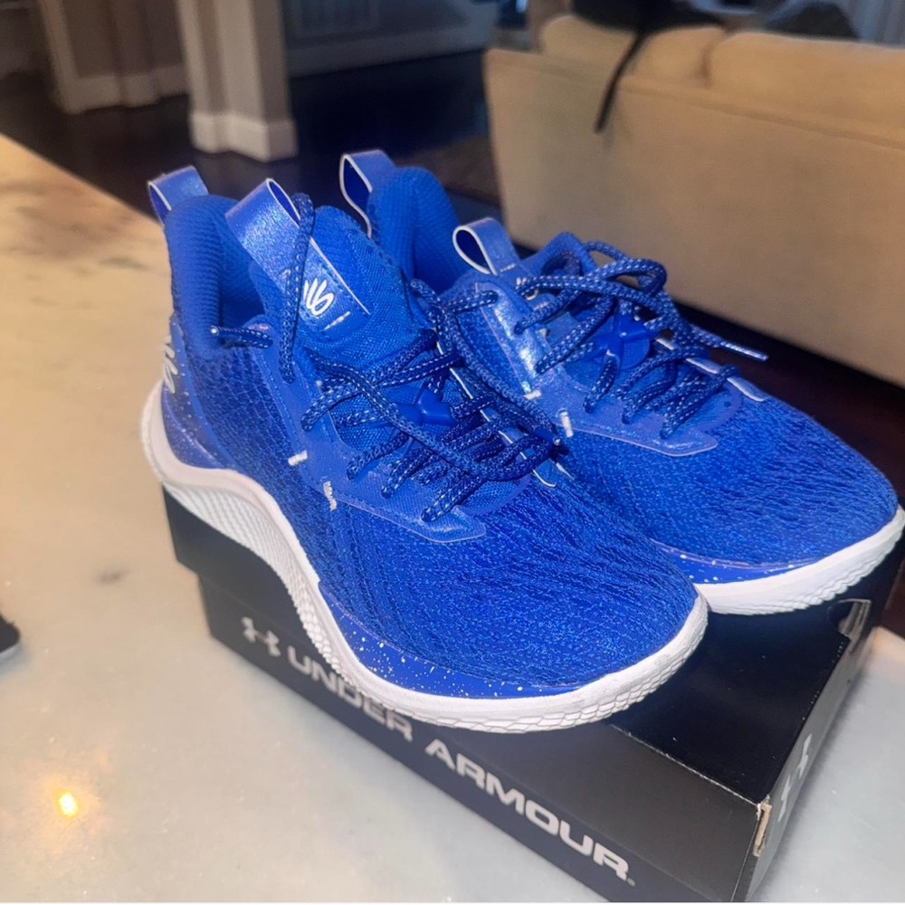 Under Armour Blue Curry’s